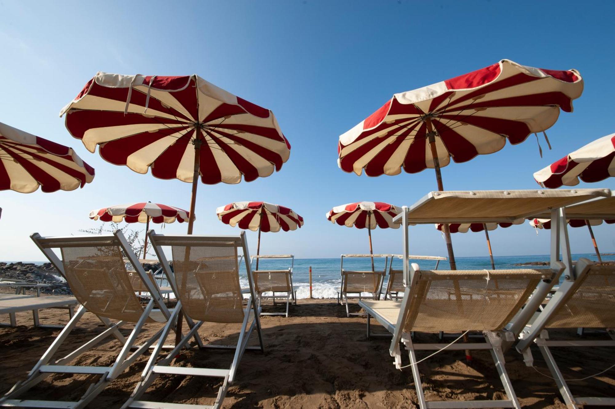 אלבניה Ines Rivieraholiday מראה חיצוני תמונה